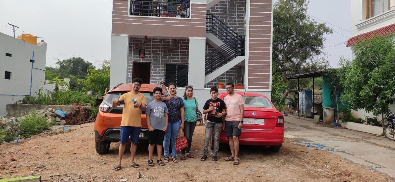 Veeru Homestay Hoszpet Kültér fotó