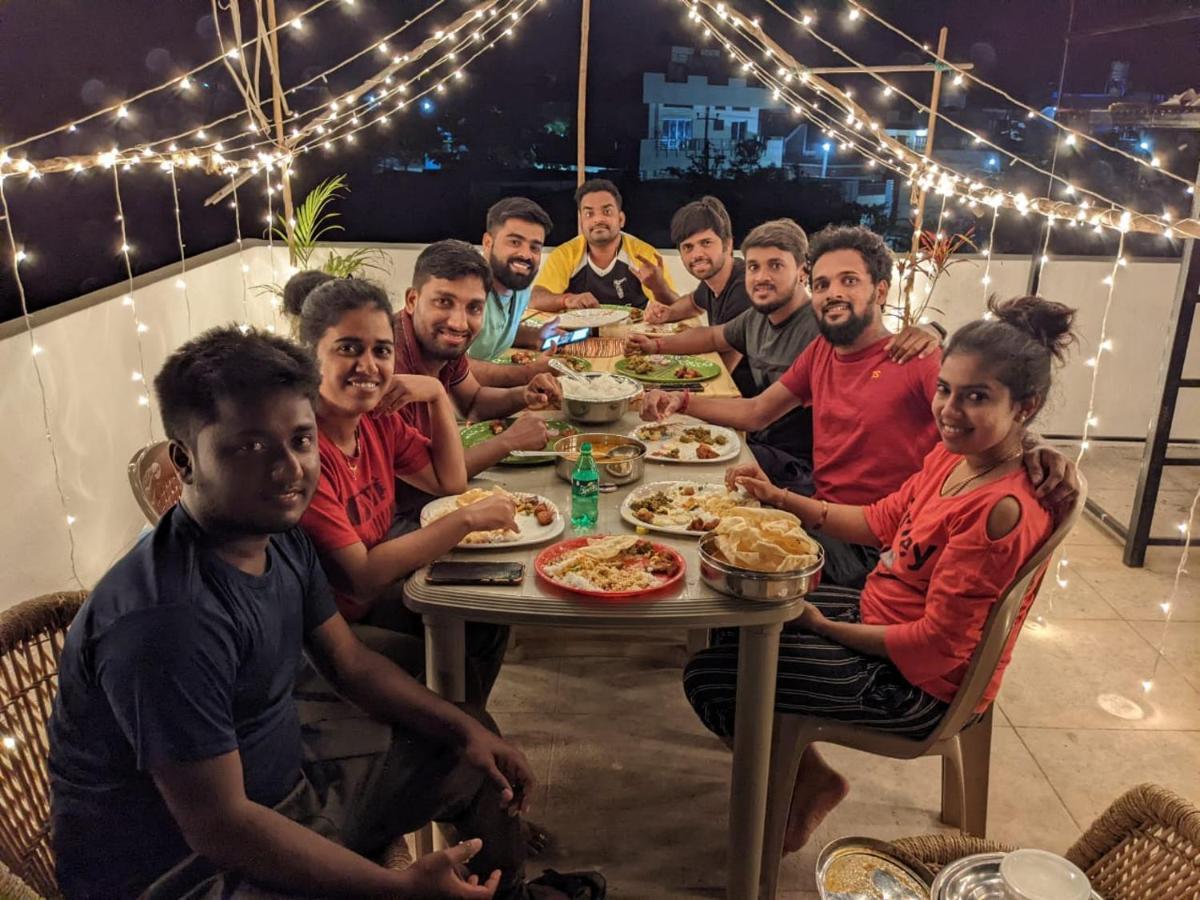 Veeru Homestay Hoszpet Kültér fotó